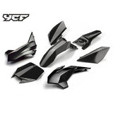KIT PLASTIQUE START 125  NOIR - GRAND GARDE BOUE